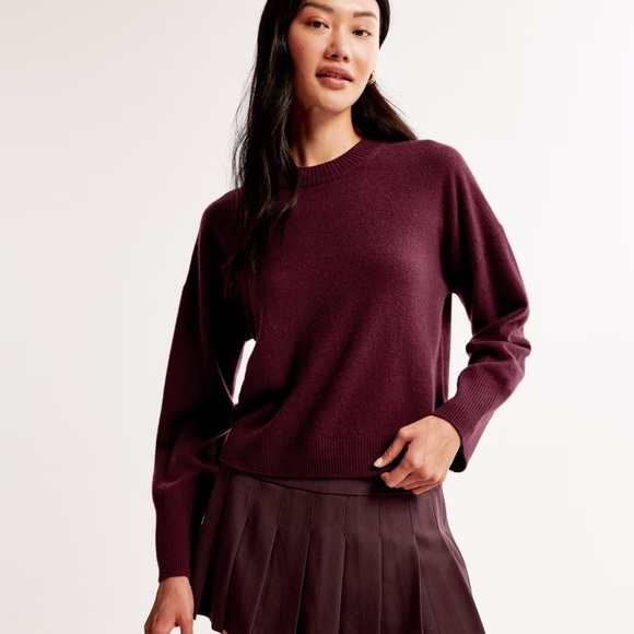 Abercrombie & Fitch cashmere crew sweater bnwt - Picture 2 of 3